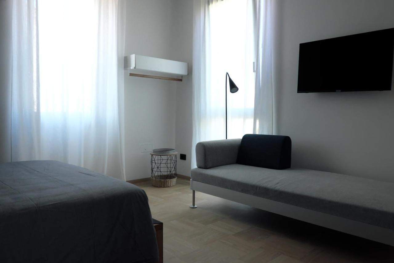 Invento Bnb Unconventional Maison Civitanova Marche Exterior photo