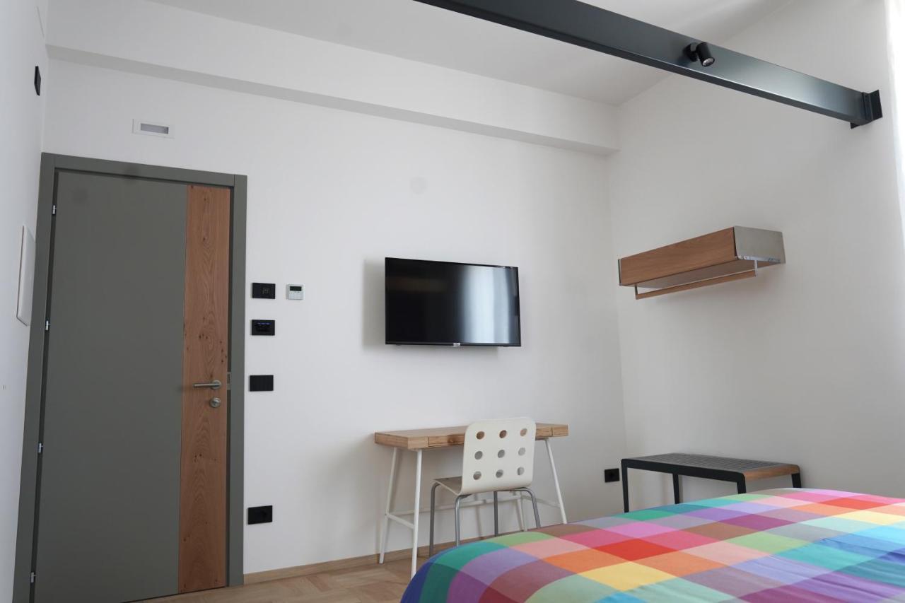 Invento Bnb Unconventional Maison Civitanova Marche Exterior photo