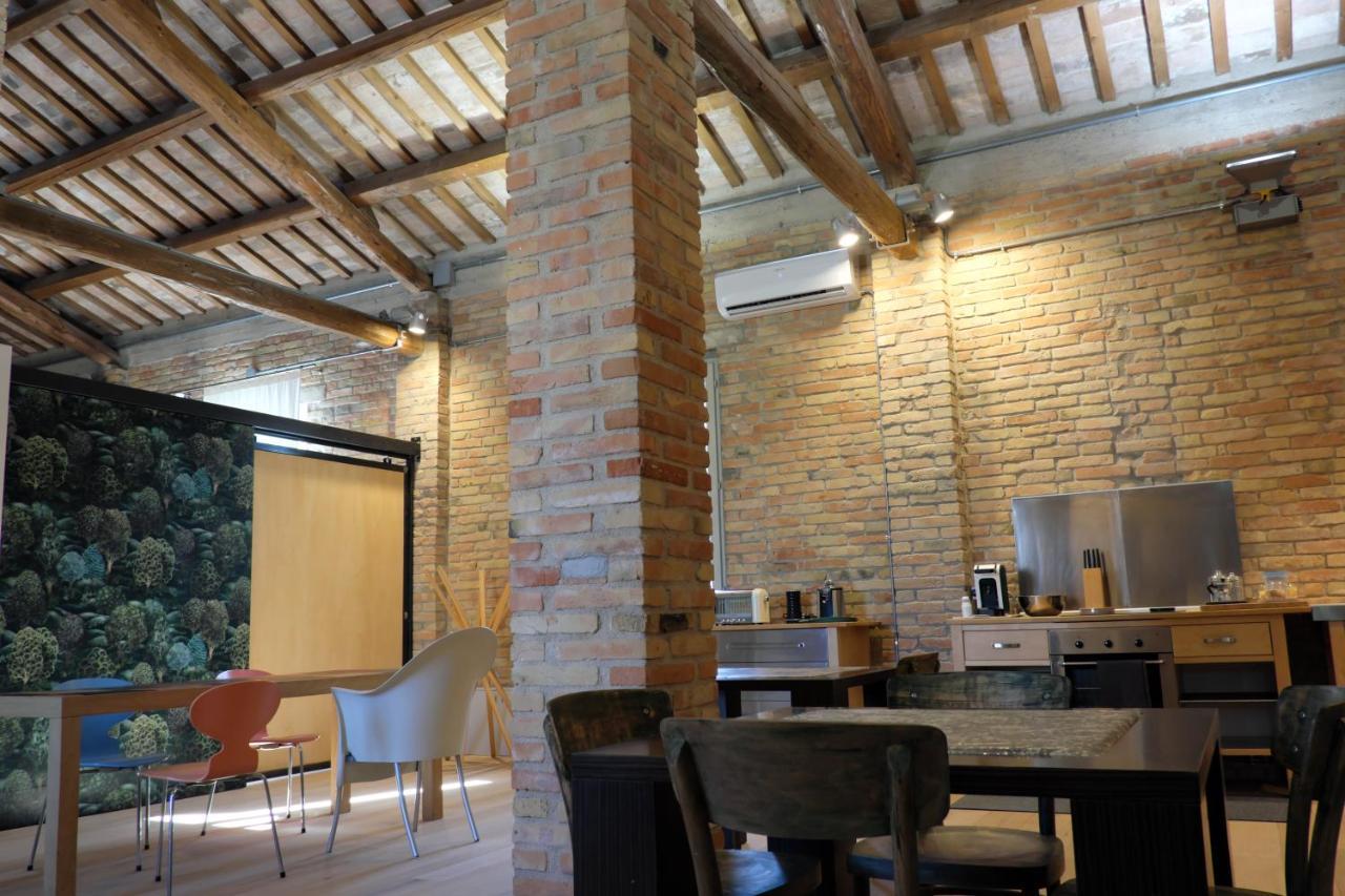 Invento Bnb Unconventional Maison Civitanova Marche Exterior photo